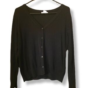 H&M Basics Size M Black 5 Button Classic Cardigan